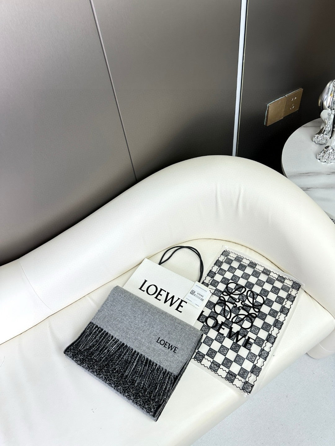 LOEWE ANAGRAM SCARF 182 CM IN BLACK MIX DOVE GRAY WOOL AND CASHMERE 408524