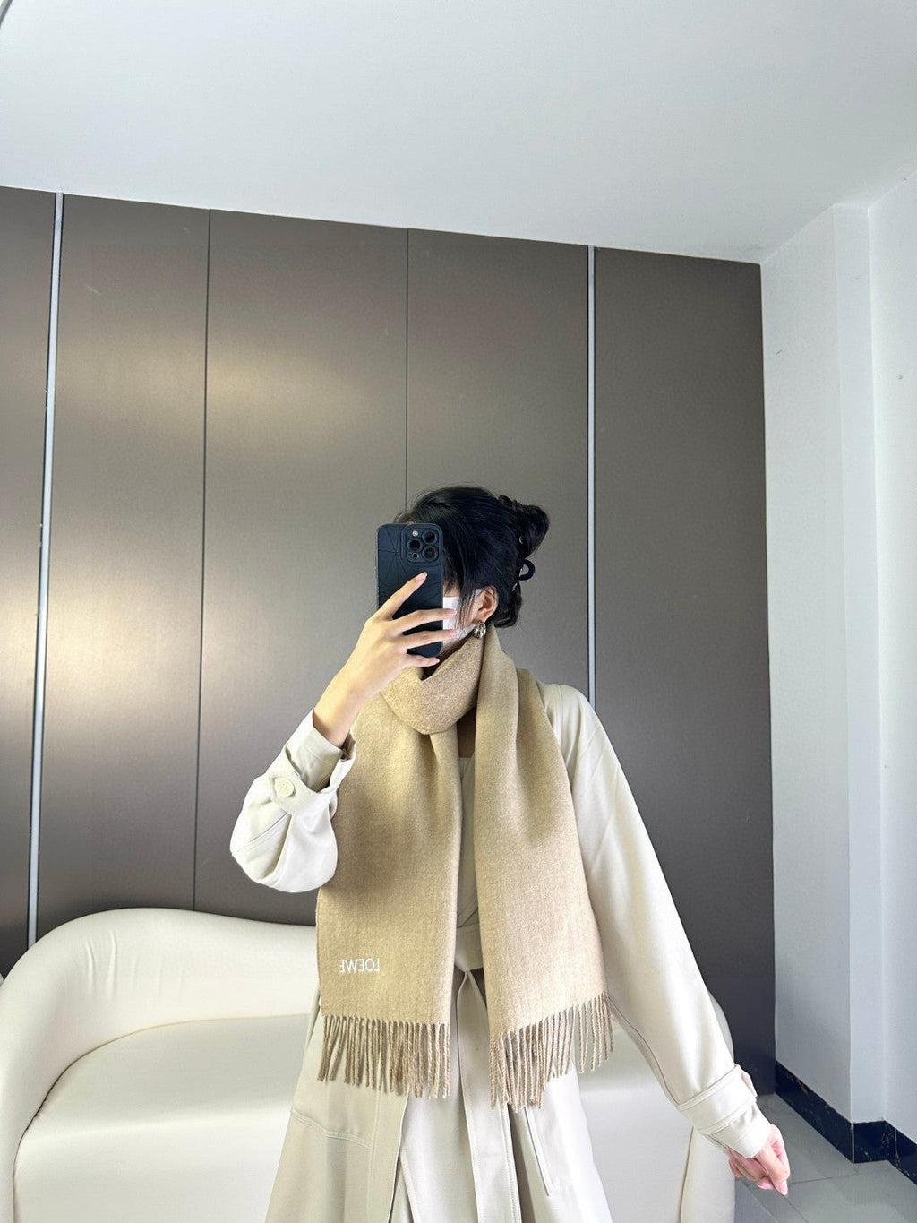 LOEWE ANAGRAM SCARF 182 CM IN SAND BEIGE WOOL AND CASHMERE 408525