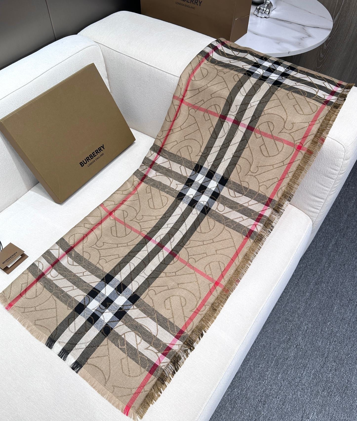 BURBERRY SCARF 220 CM IN MEDIUM BROWN VISCOSE AND MULBERRY SILK 408541