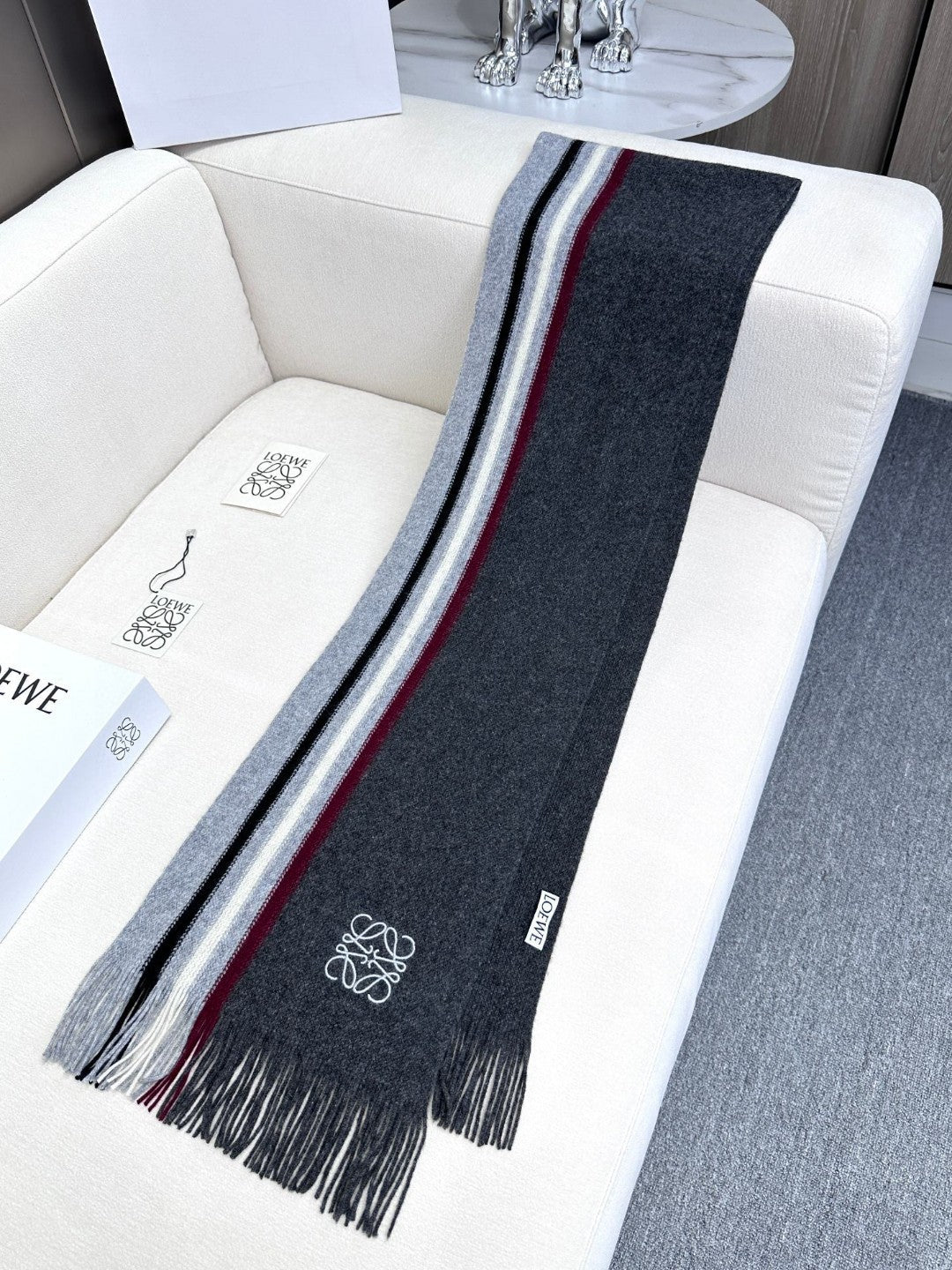 LOEWE SCARF 180 CM IN DARK GRAY CASHMERE 410156
