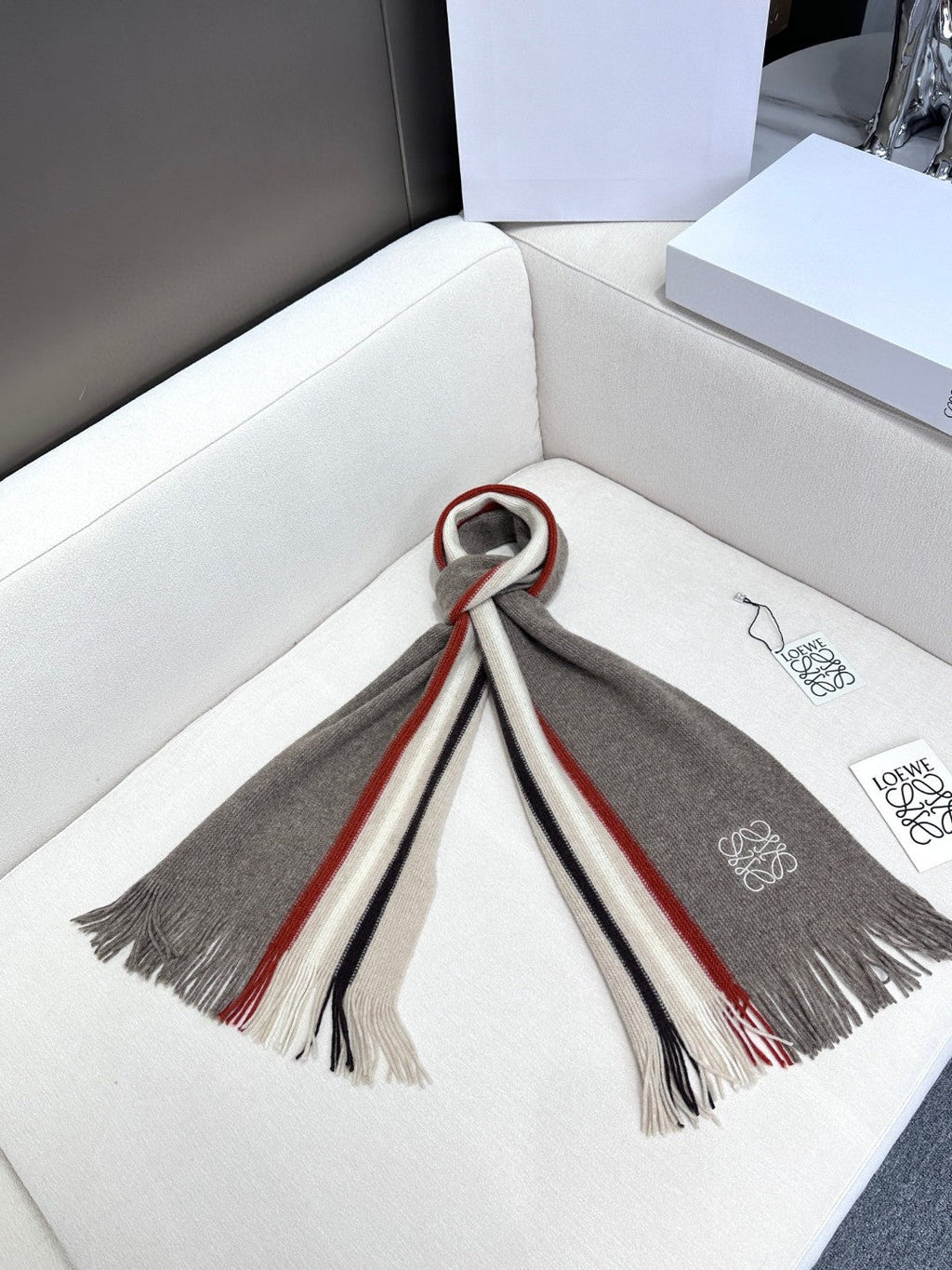 LOEWE SCARF 180 CM IN KHAKI BROWN CASHMERE 410157