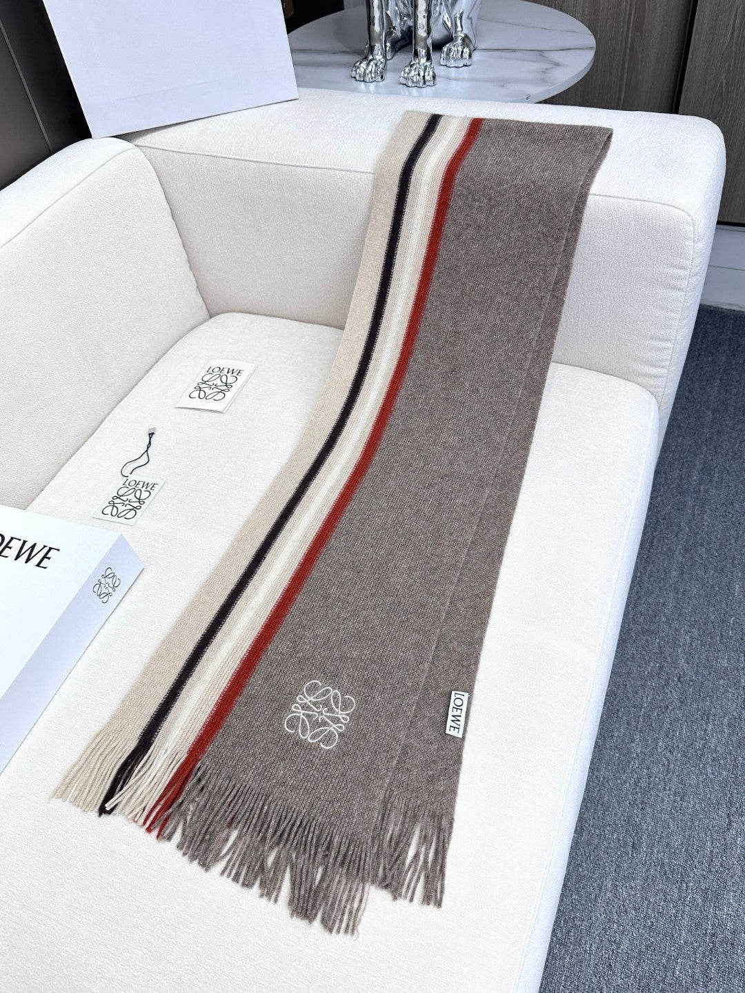 LOEWE SCARF 180 CM IN KHAKI BROWN CASHMERE 410157