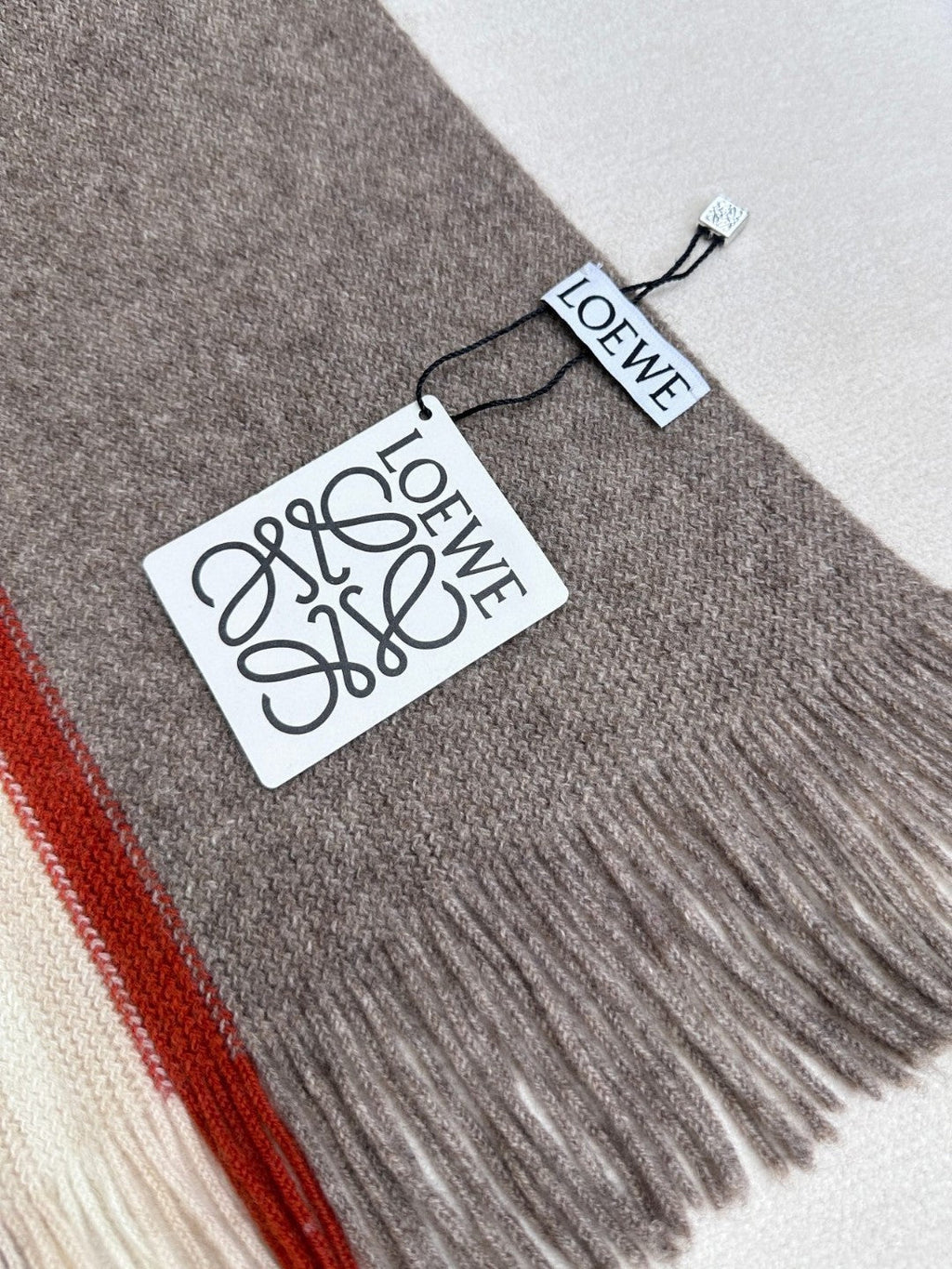 LOEWE SCARF 180 CM IN KHAKI BROWN CASHMERE 410157