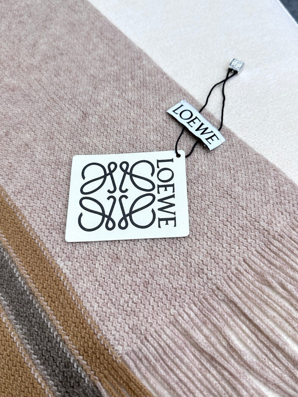 LOEWE SCARF 180 CM IN ALMOND BEIGE CASHMERE 410158