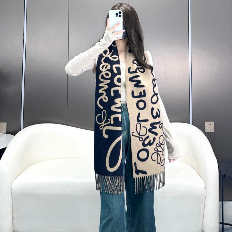 LOEWE ANAGRAM SCARF 180 CM IN BLACK MIX CAMEL BEIGE WOOL AND CASHMERE 410167