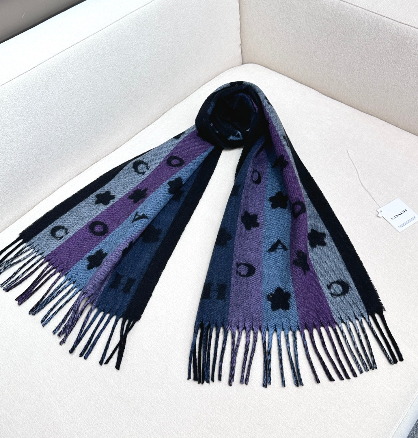 COACH STARS AND STRIPES PRINT SCARF 183 CM IN BLACK AND COLORFUL COTTON WOOL 410184