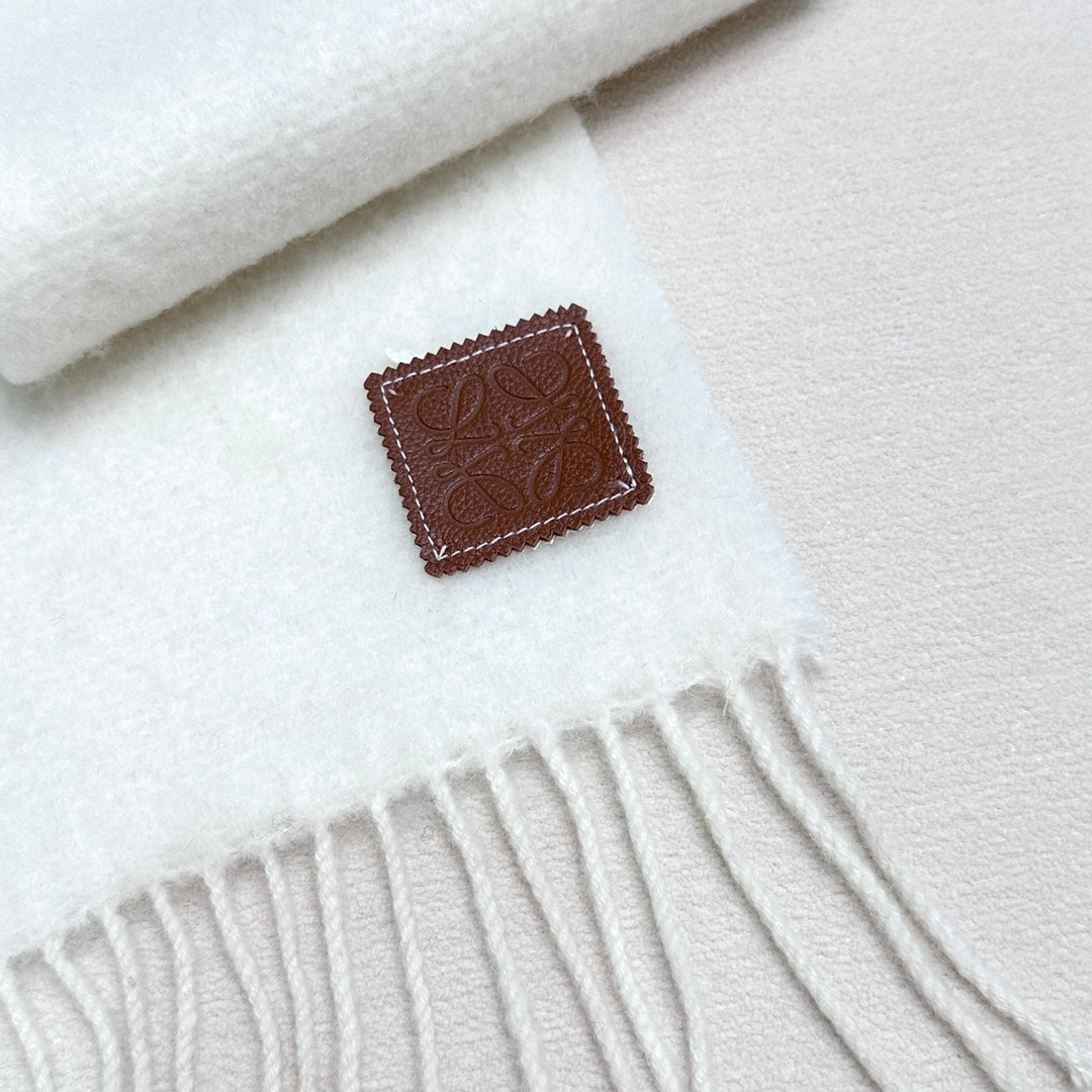 LOEWE SCARF 185 CM IN WHITE MOHAIR AND WOOL 413753