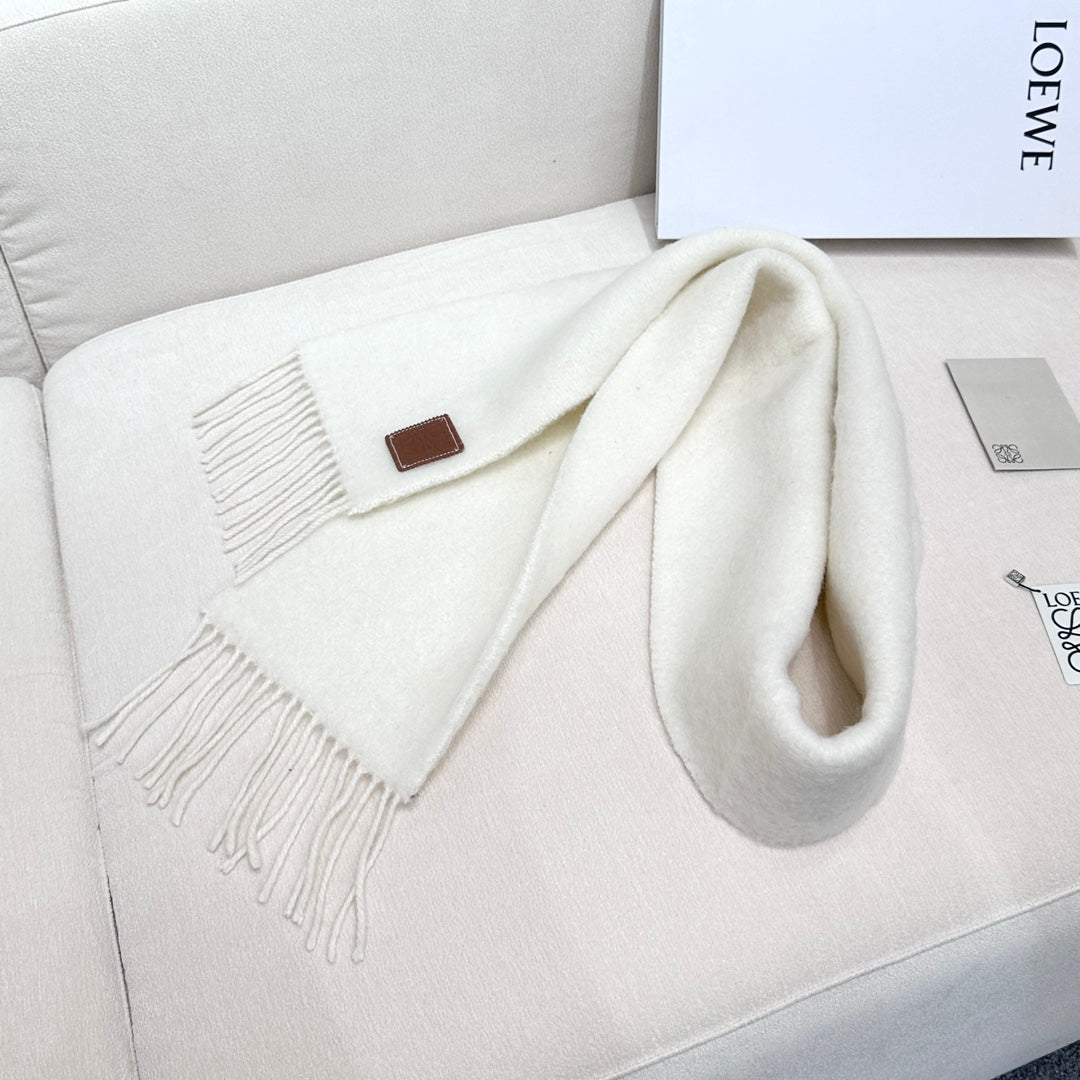 LOEWE SCARF 185 CM IN WHITE MOHAIR AND WOOL 413753