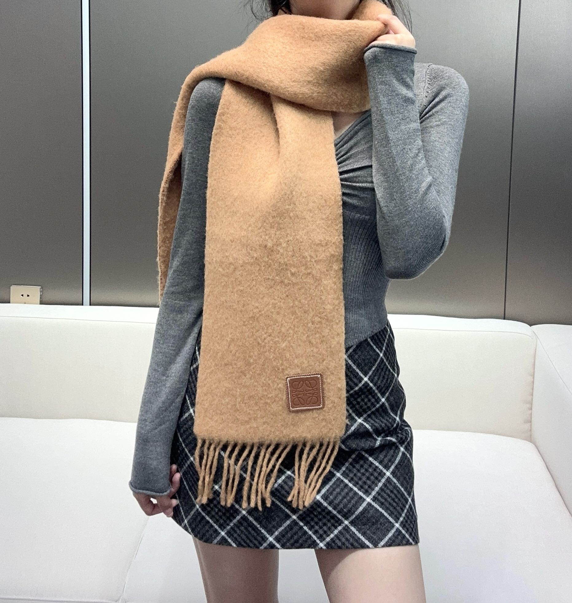 LOEWE SCARF 185 CM IN CAMEL BEIGE MOHAIR AND WOOL 413754