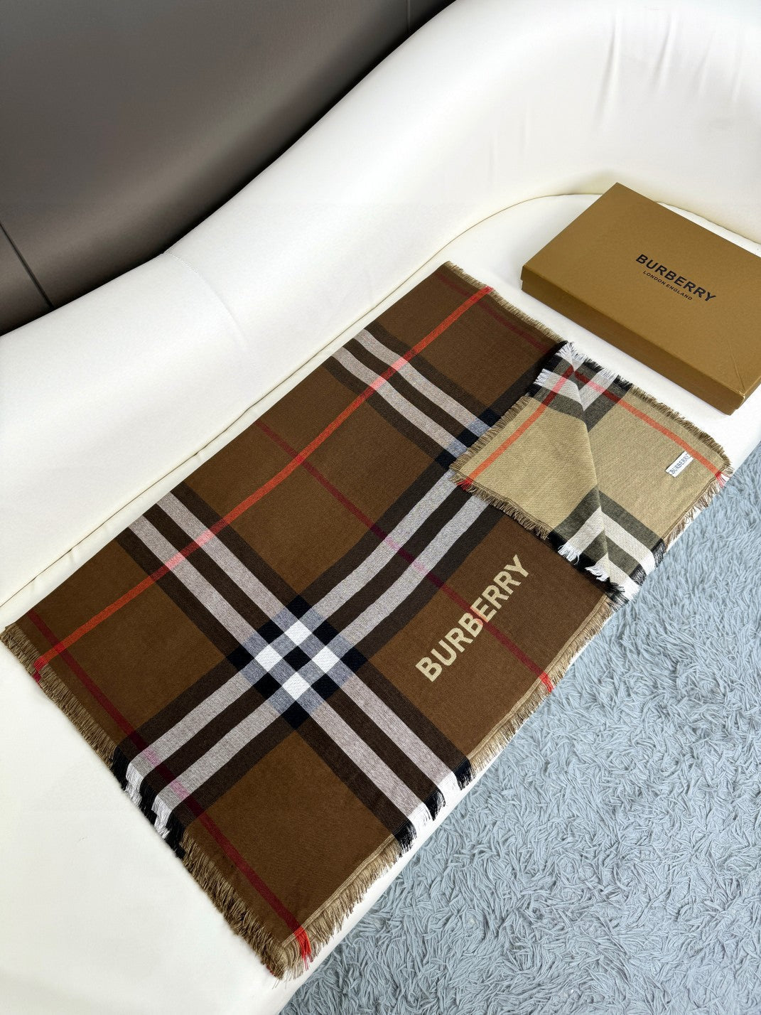 BURBERRY BBR SCARF 220 CM IN SILK CASHMERE 481240