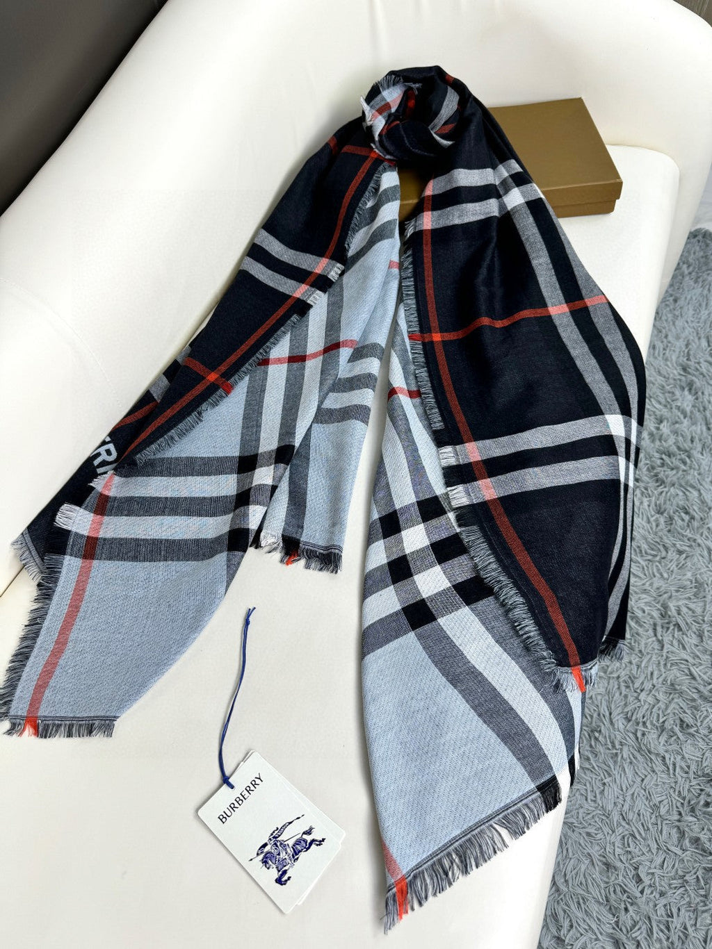 BURBERRY BBR SCARF 220 CM IN SILK CASHMERE 481241