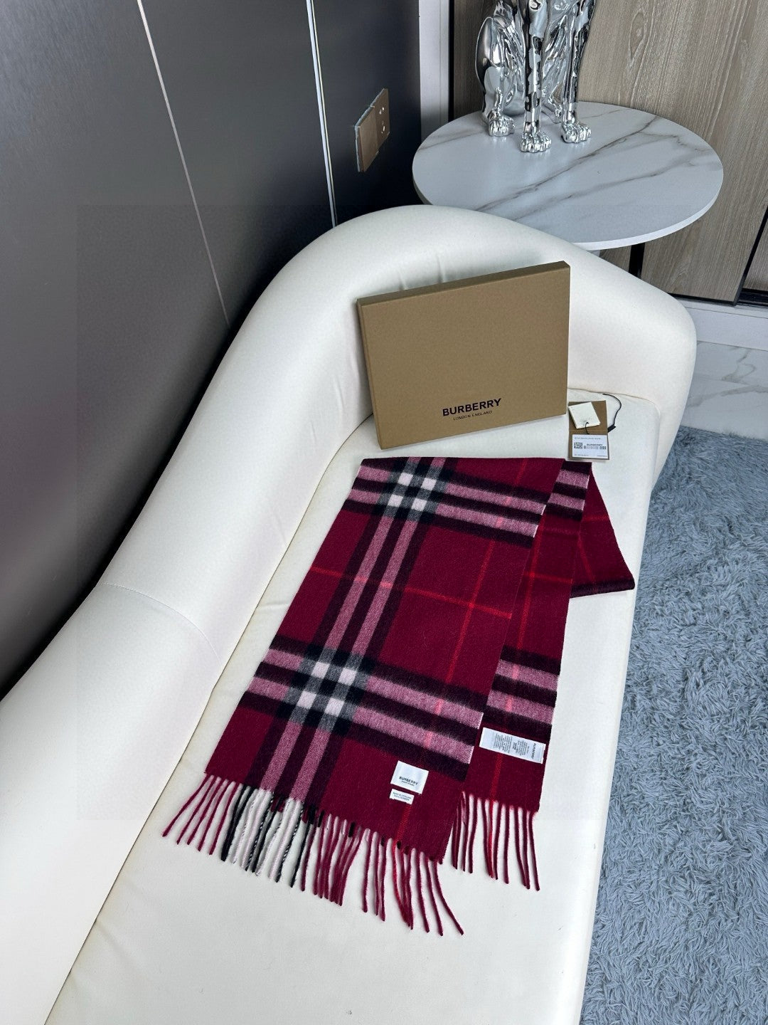 BURBERRY BBR SCARF 180 CM IN CASHMERE 543353