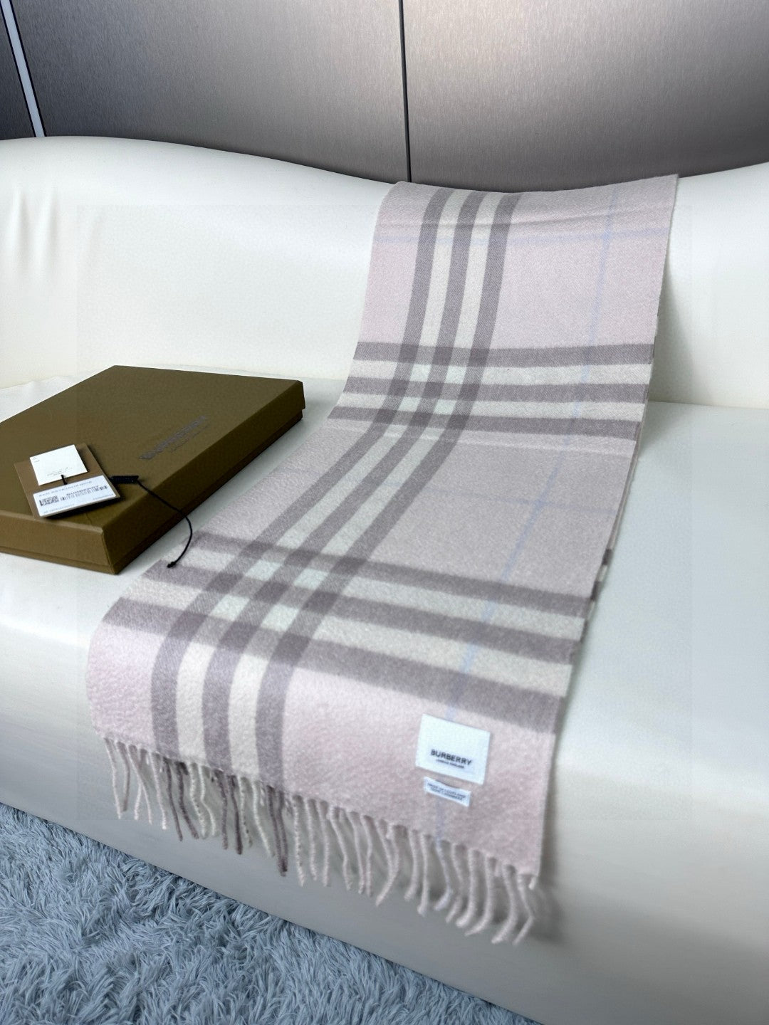 BURBERRY BBR SCARF 180 CM IN CASHMERE 543354