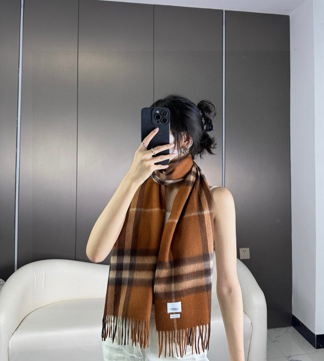 BURBERRY BBR SCARF 180 CM IN CASHMERE 543355
