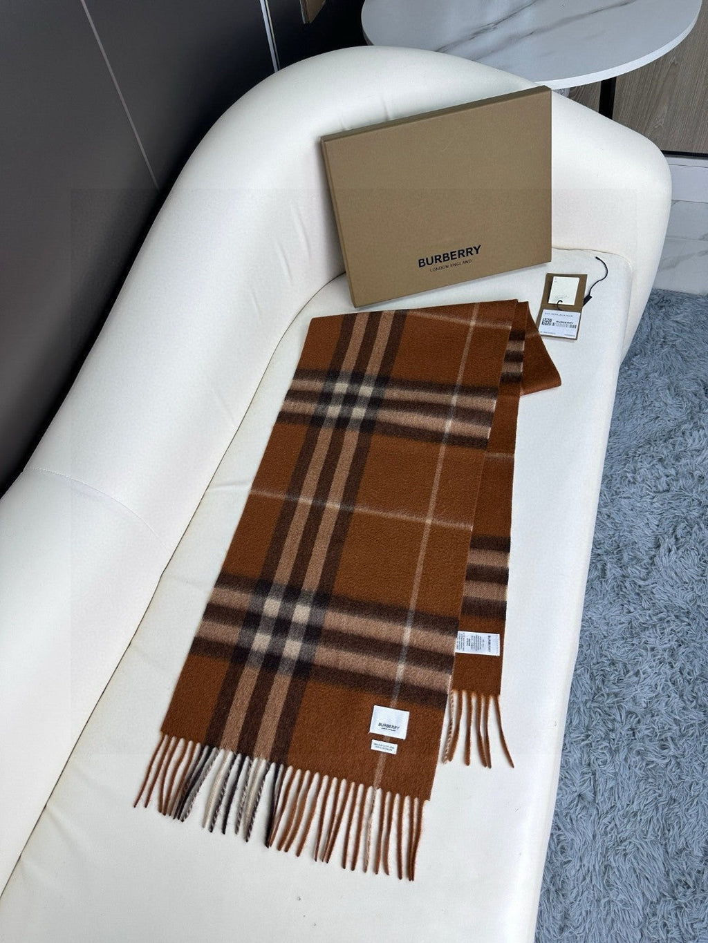 BURBERRY BBR SCARF 180 CM IN CASHMERE 543355