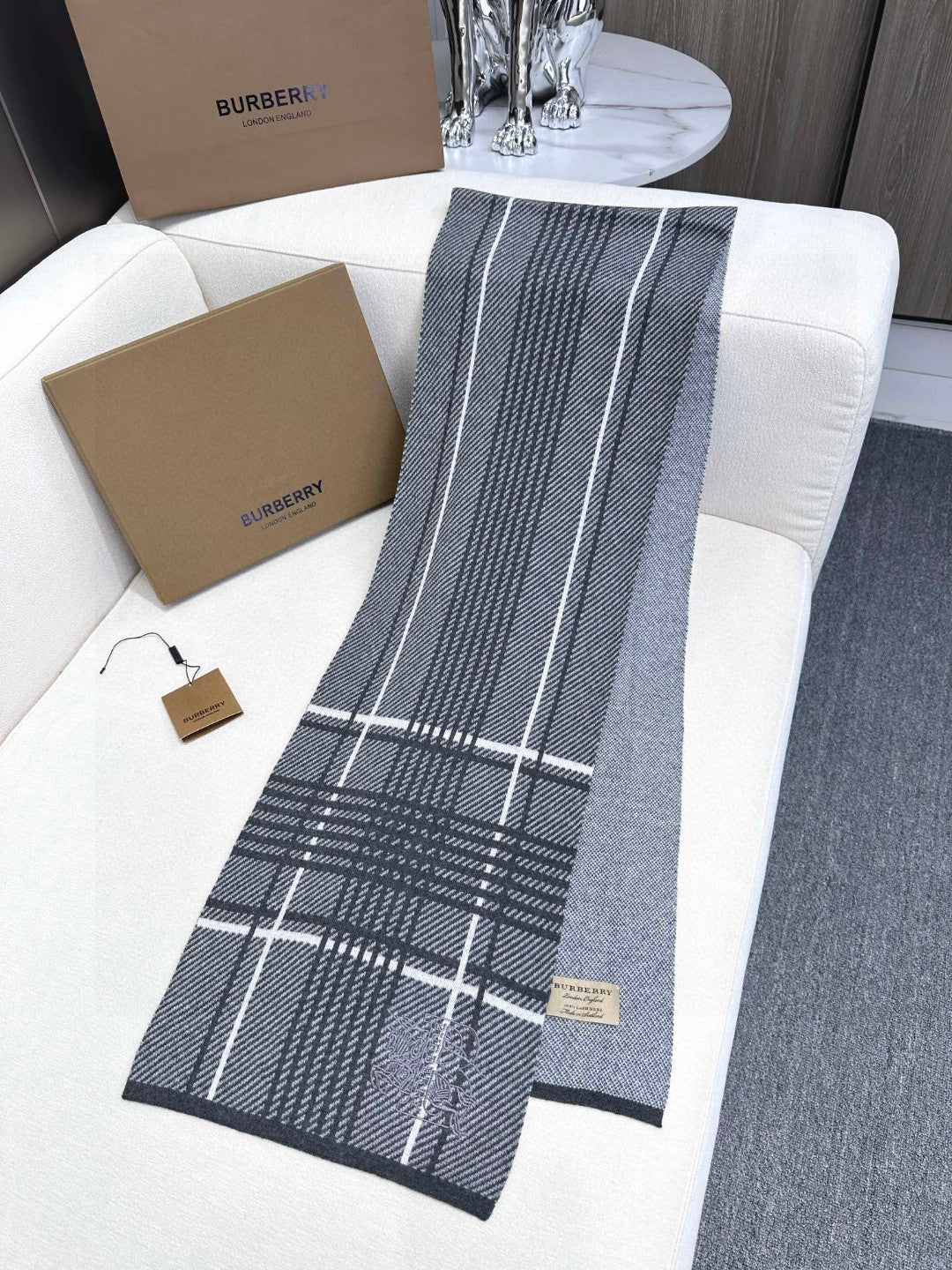 BURBERRY BBR SCARF 180 CM IN CASHMERE 547207