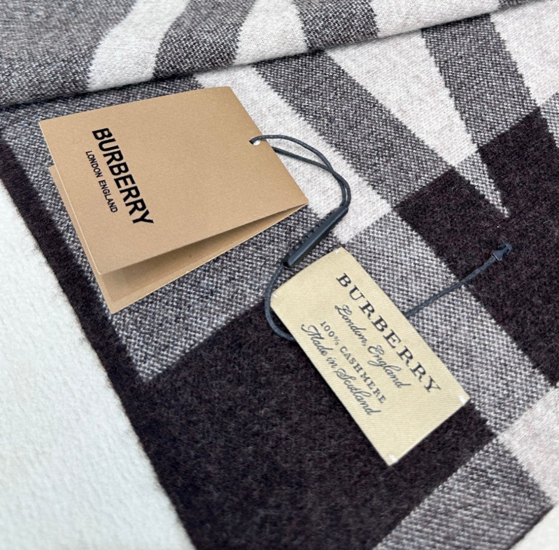 BURBERRY BBR SCARF 180 CM IN CASHMERE 555764