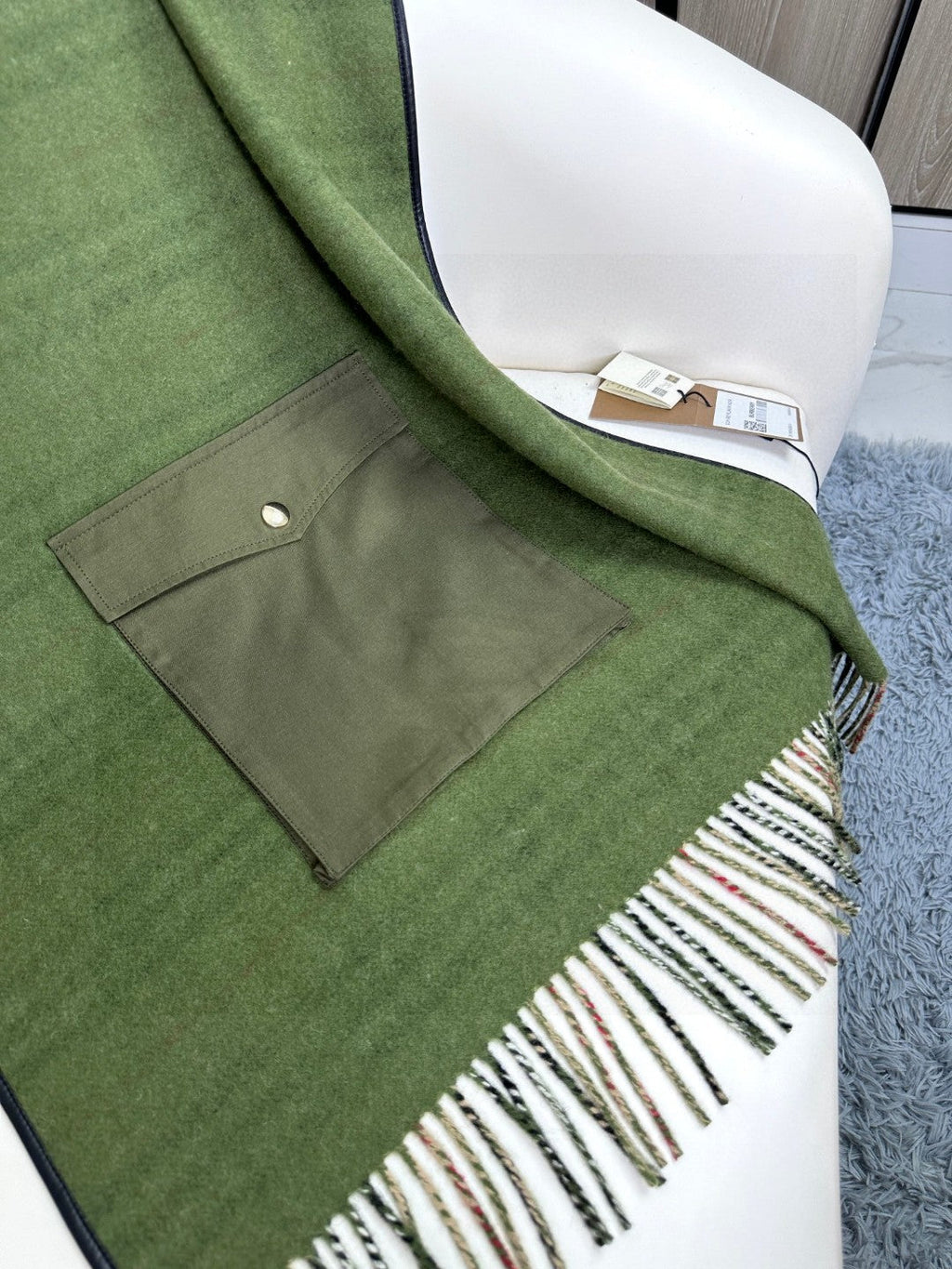 BURBERRY BBR SCARF IN CASHMERE 579410