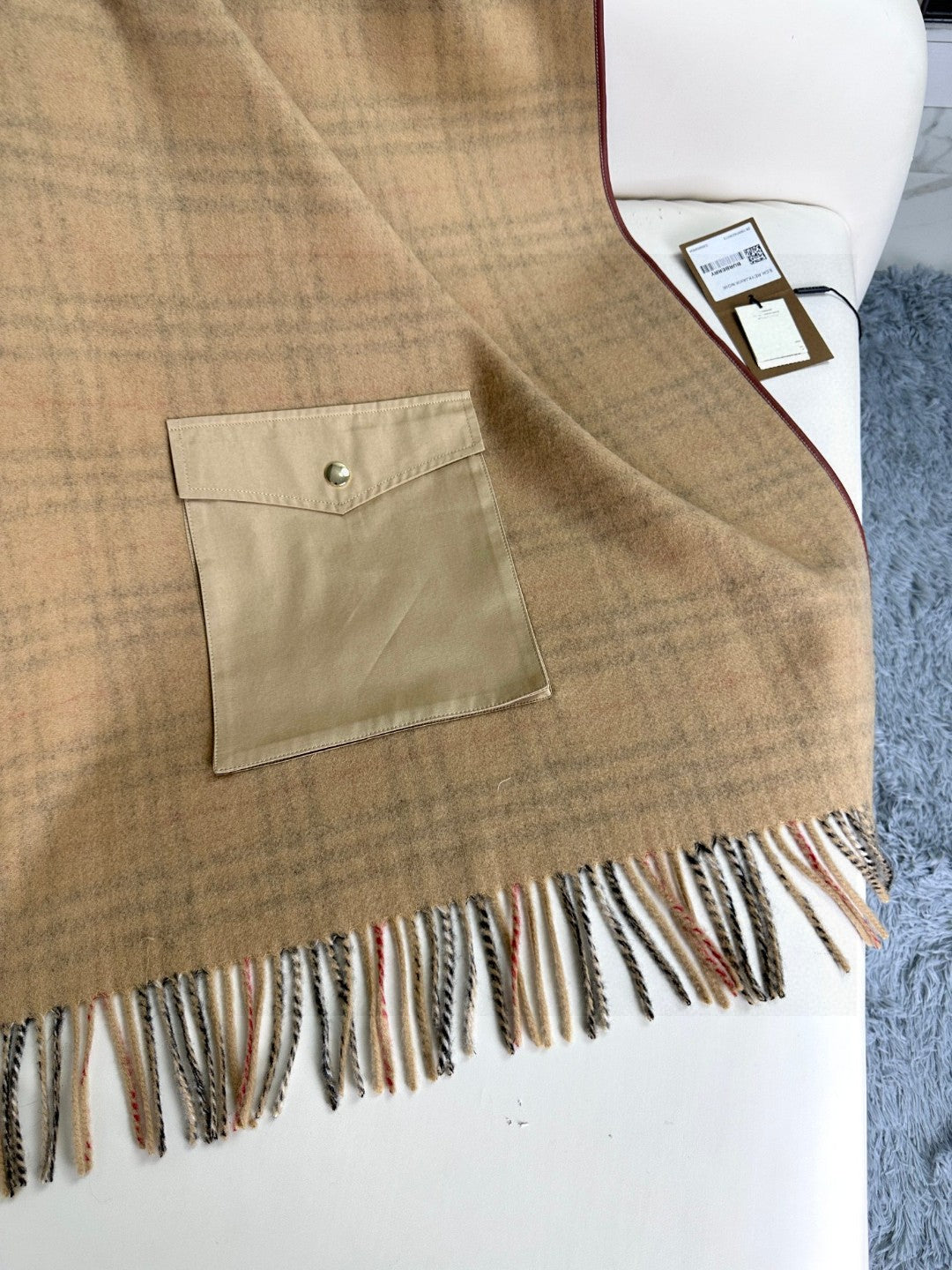 BURBERRY BBR SCARF IN CASHMERE 579411