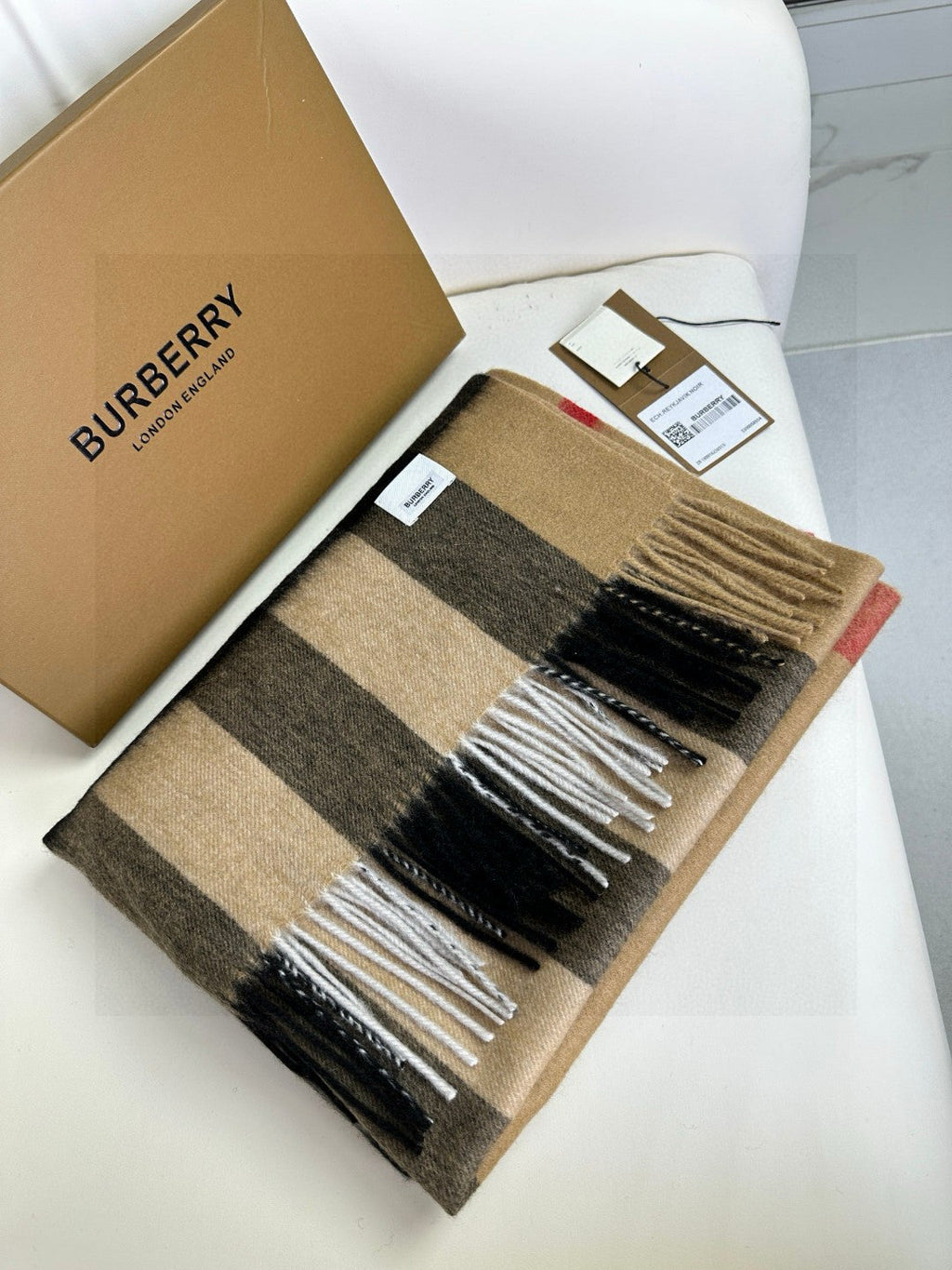 BURBERRY BBR SCARF 200 CM IN CASHMERE 726424