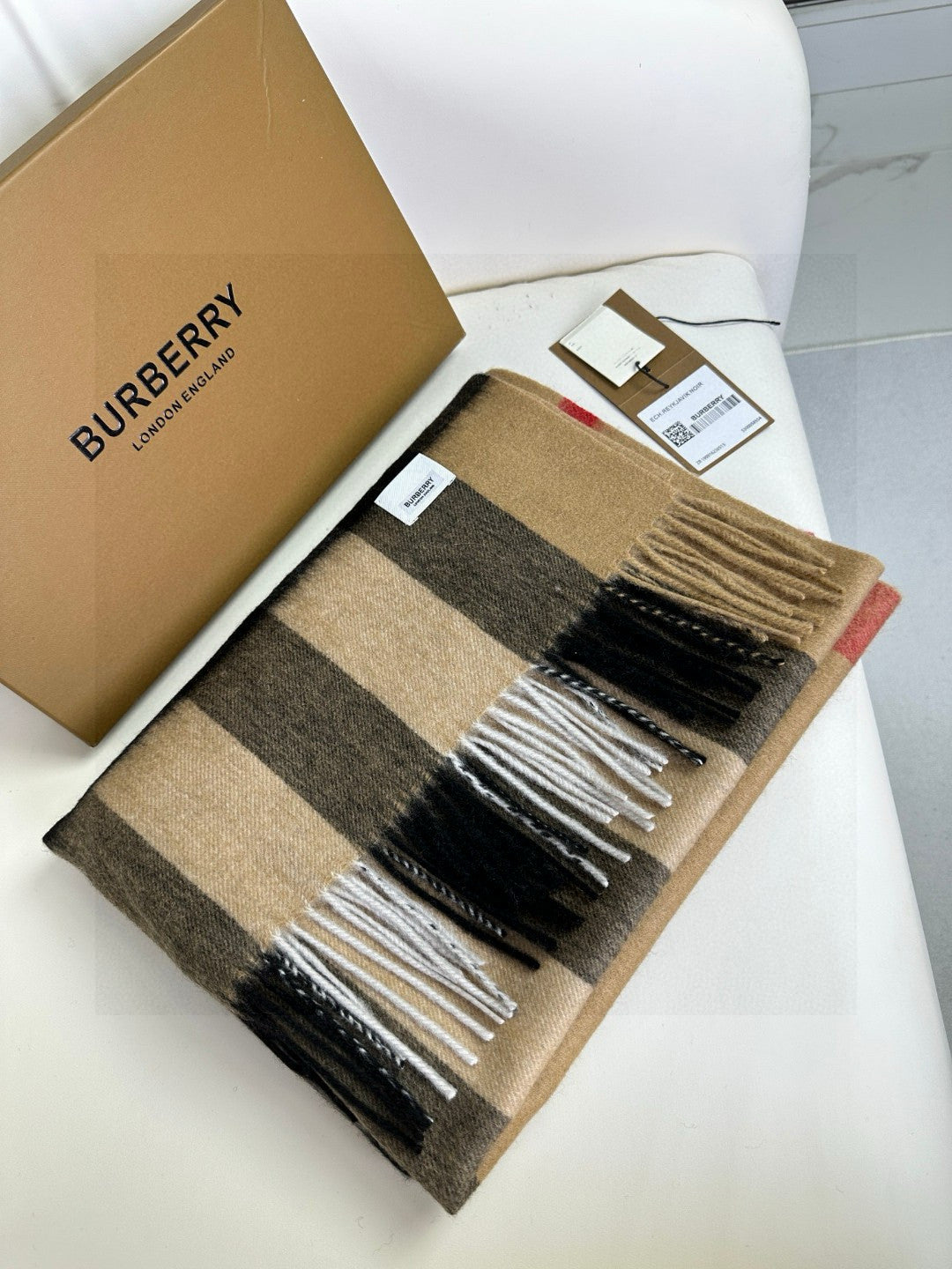 BURBERRY BBR SCARF 200 CM IN CASHMERE 726424