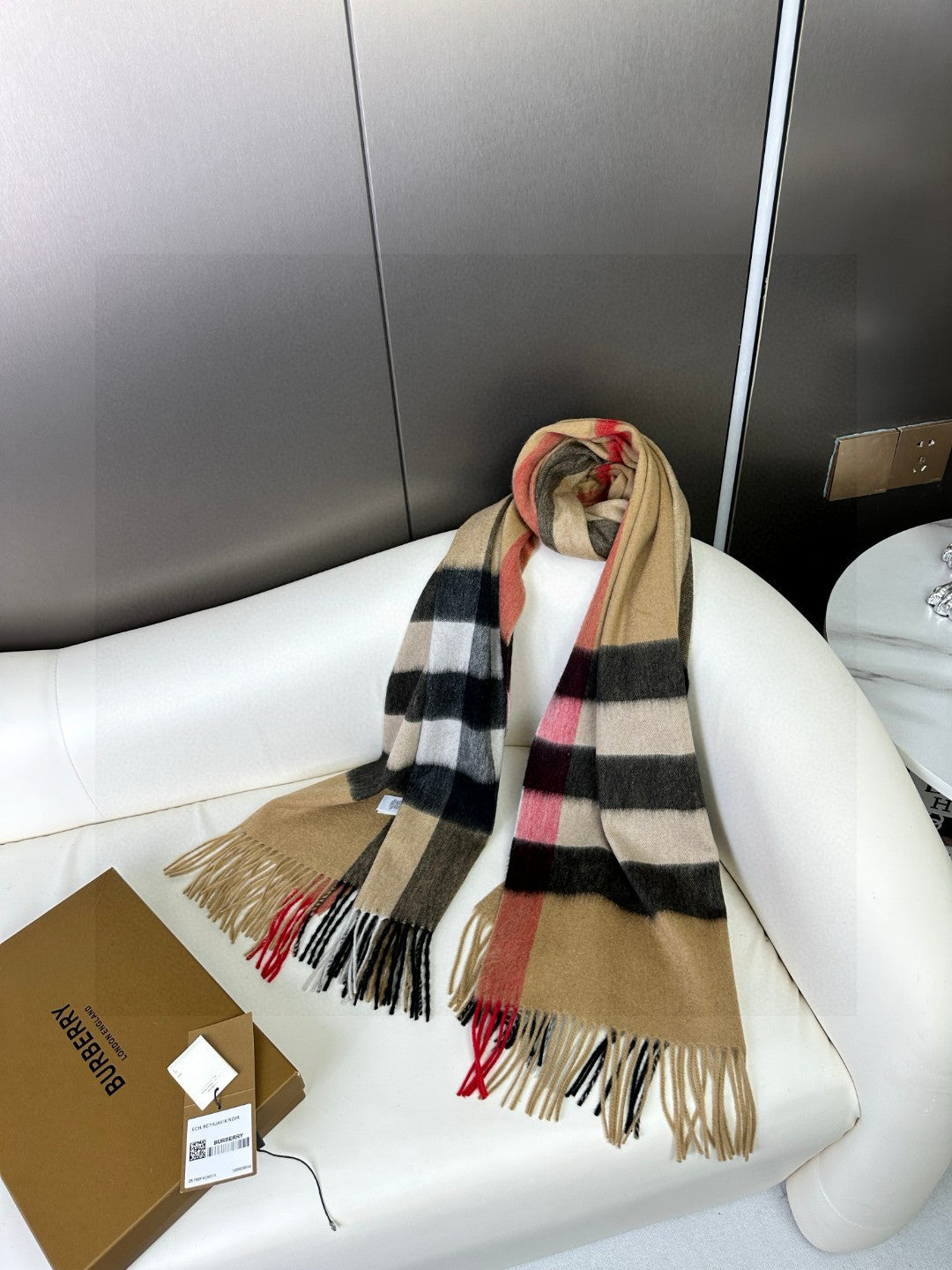 BURBERRY BBR SCARF 200 CM IN CASHMERE 726424