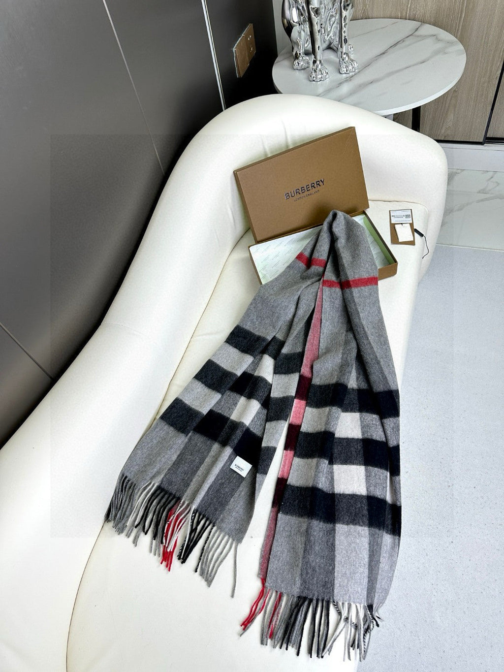 BURBERRY BBR SCARF 200 CM IN CASHMERE 726426