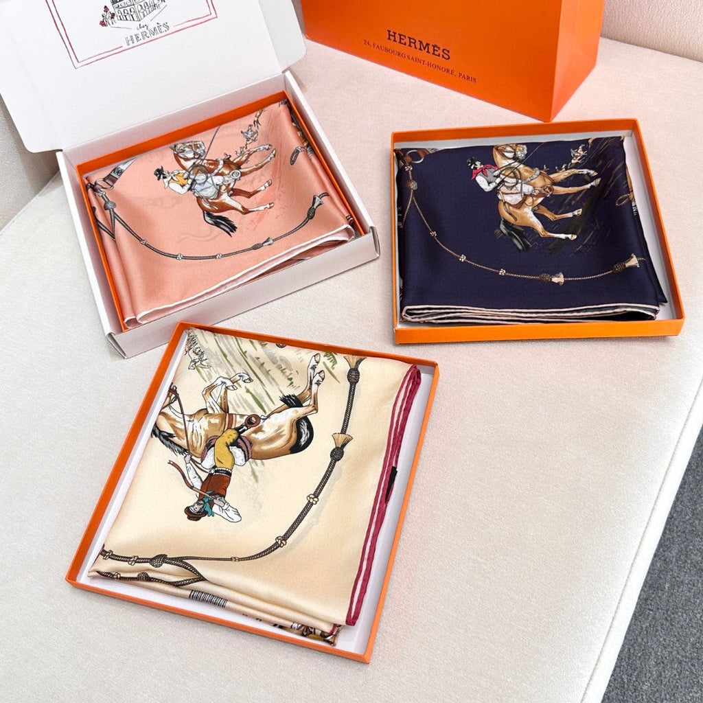 HERMES HERMES 25S SCARF 90 IN SILK 720008