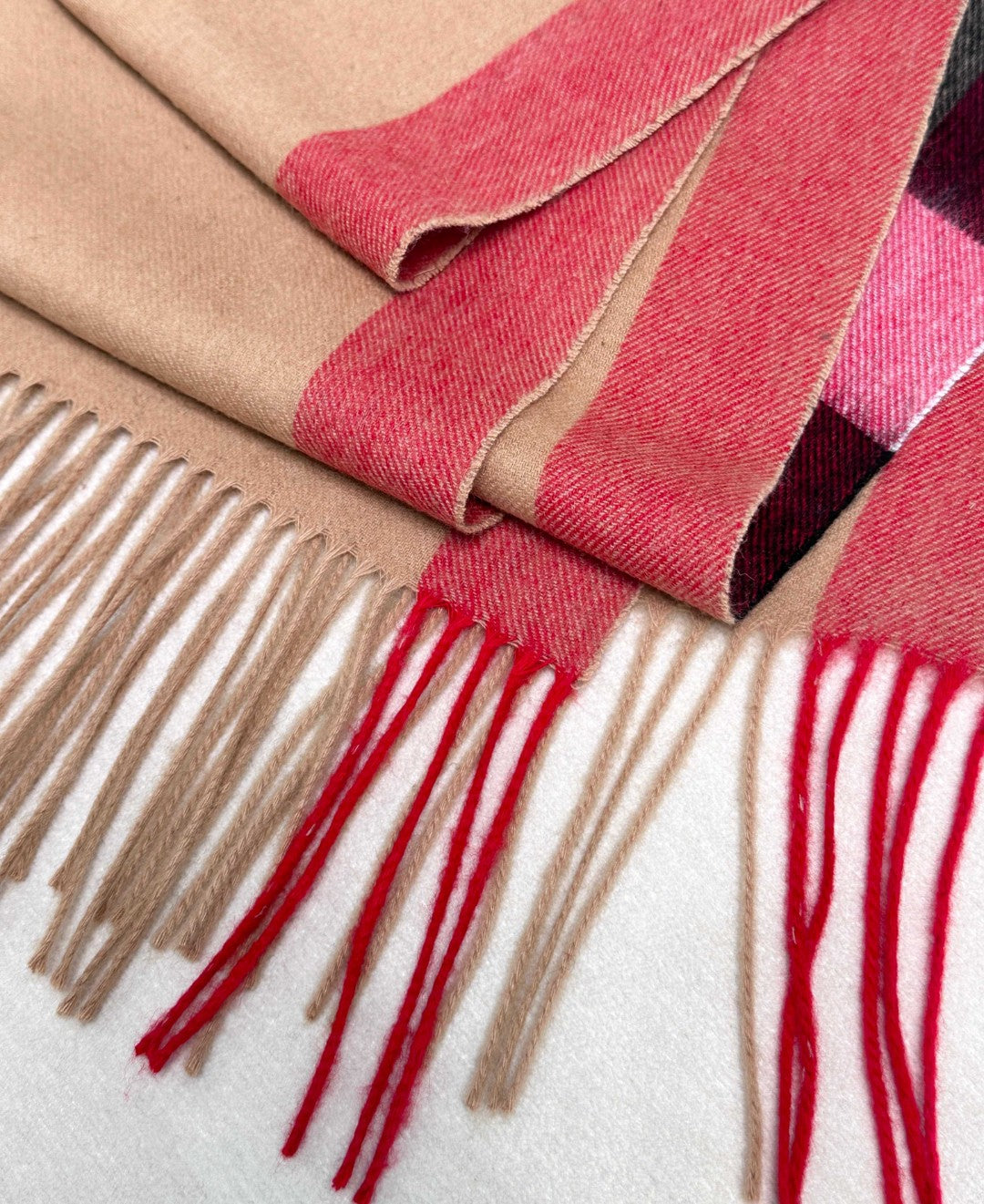 BURBERRY BBR SCARF 200 CM IN CASHMERE 674881