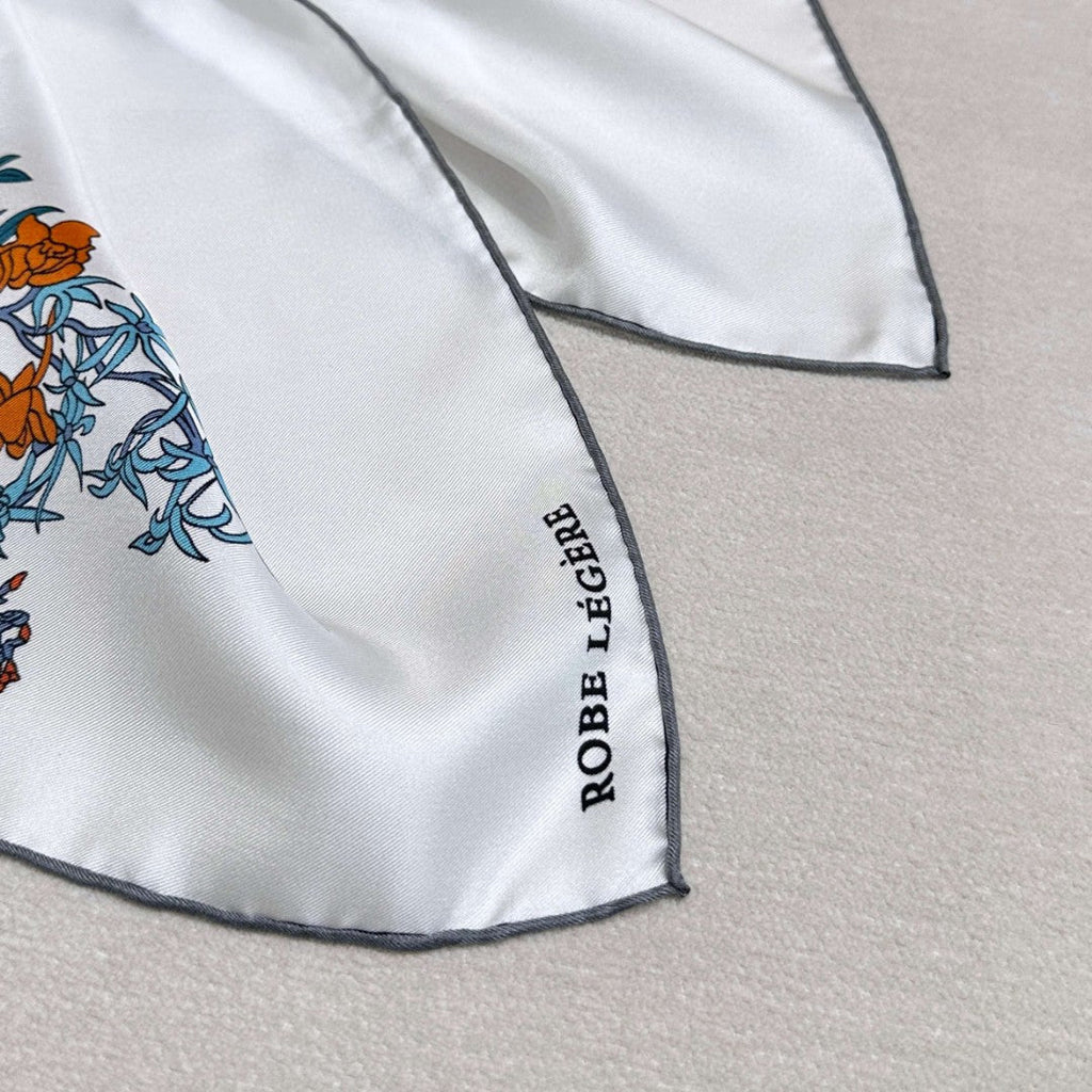 HERMES HERMES 25S SCARF 90 IN SILK 729028