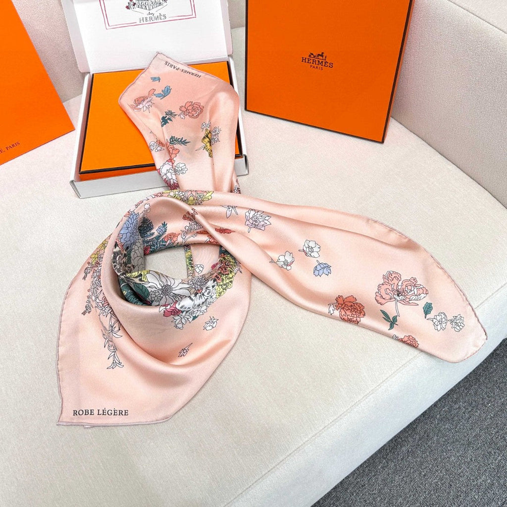 HERMES HERMES 25S SCARF 90 IN SILK 729029