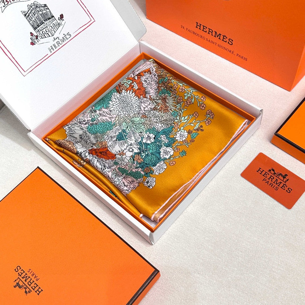 HERMES HERMES 25S SCARF 90 IN SILK 729031