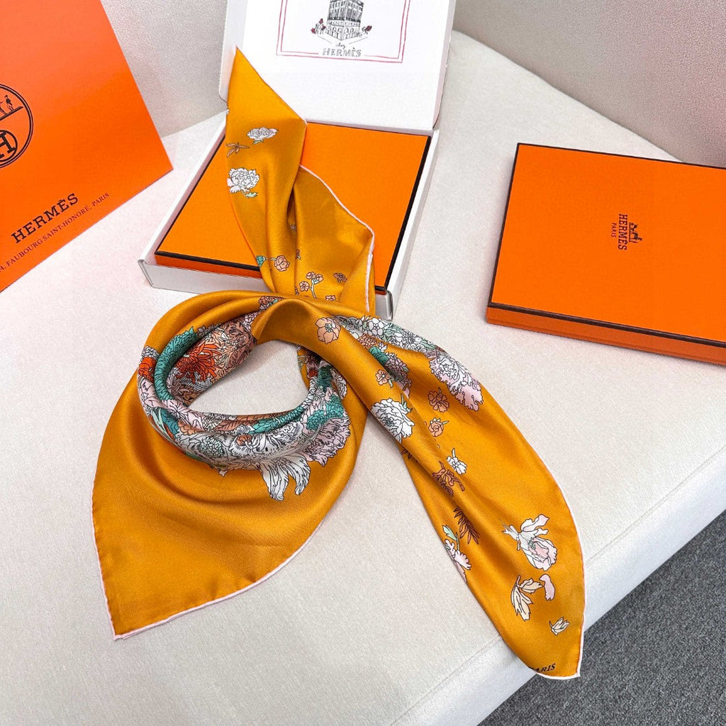 HERMES HERMES 25S SCARF 90 IN SILK 729031