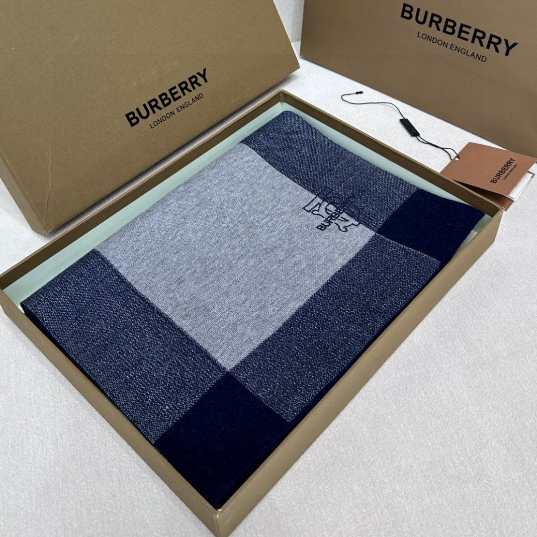 BURBERRY BBR SCARF 180 CM IN CASHMERE 697638