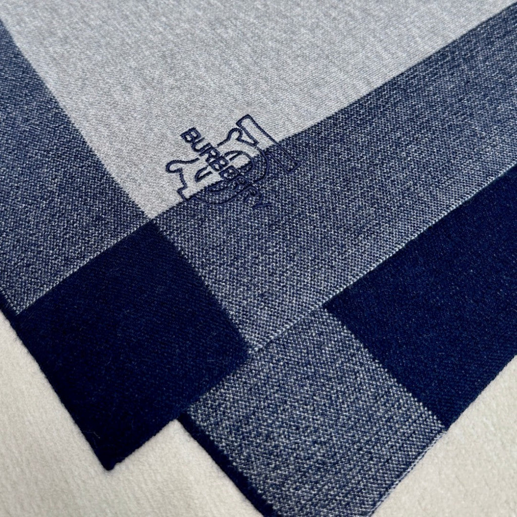 BURBERRY BBR SCARF 180 CM IN CASHMERE 697638