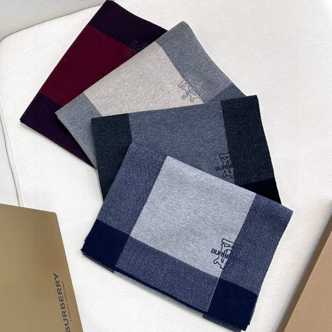 BURBERRY BBR SCARF 180 CM IN CASHMERE 697639