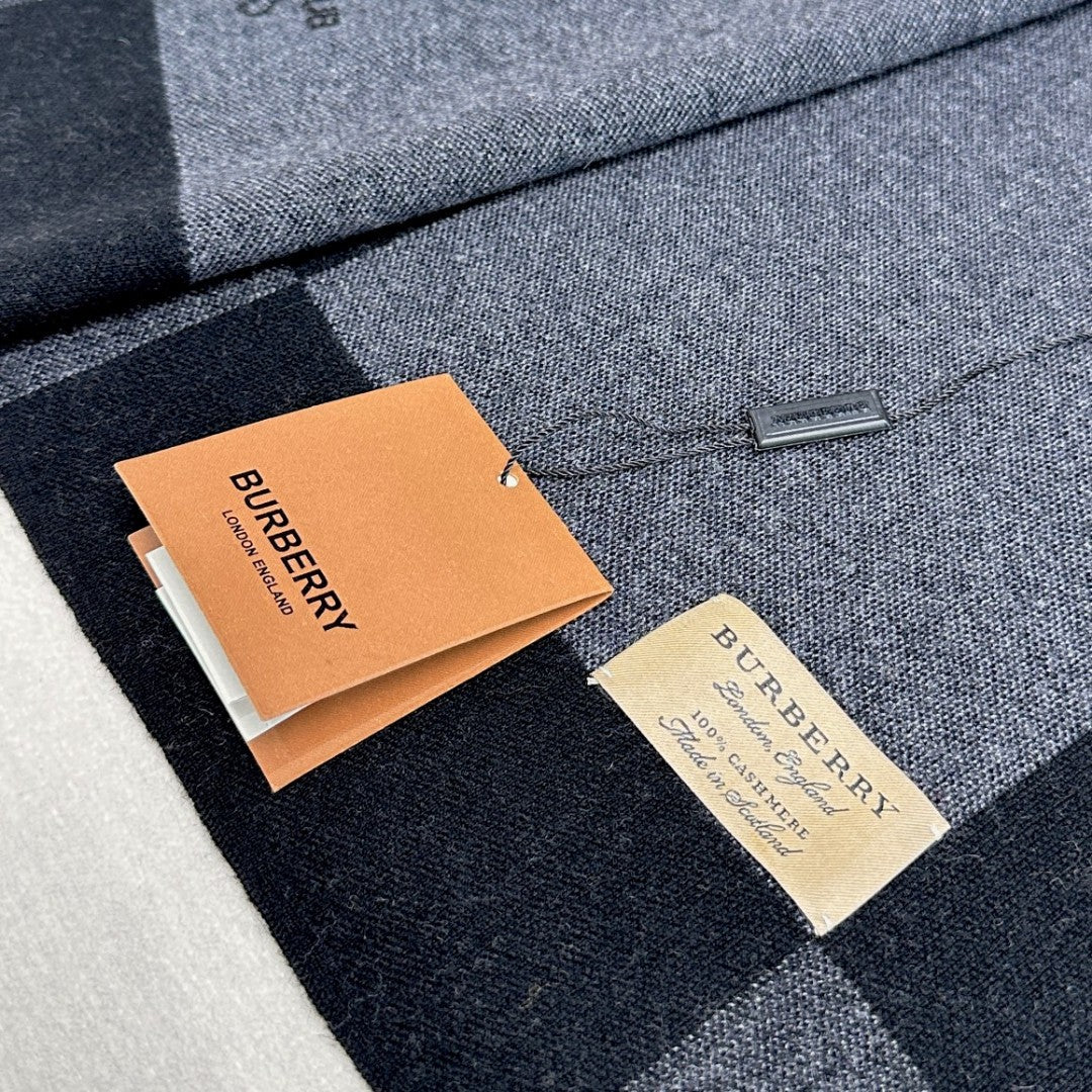 BURBERRY BBR SCARF 180 CM IN CASHMERE 697639