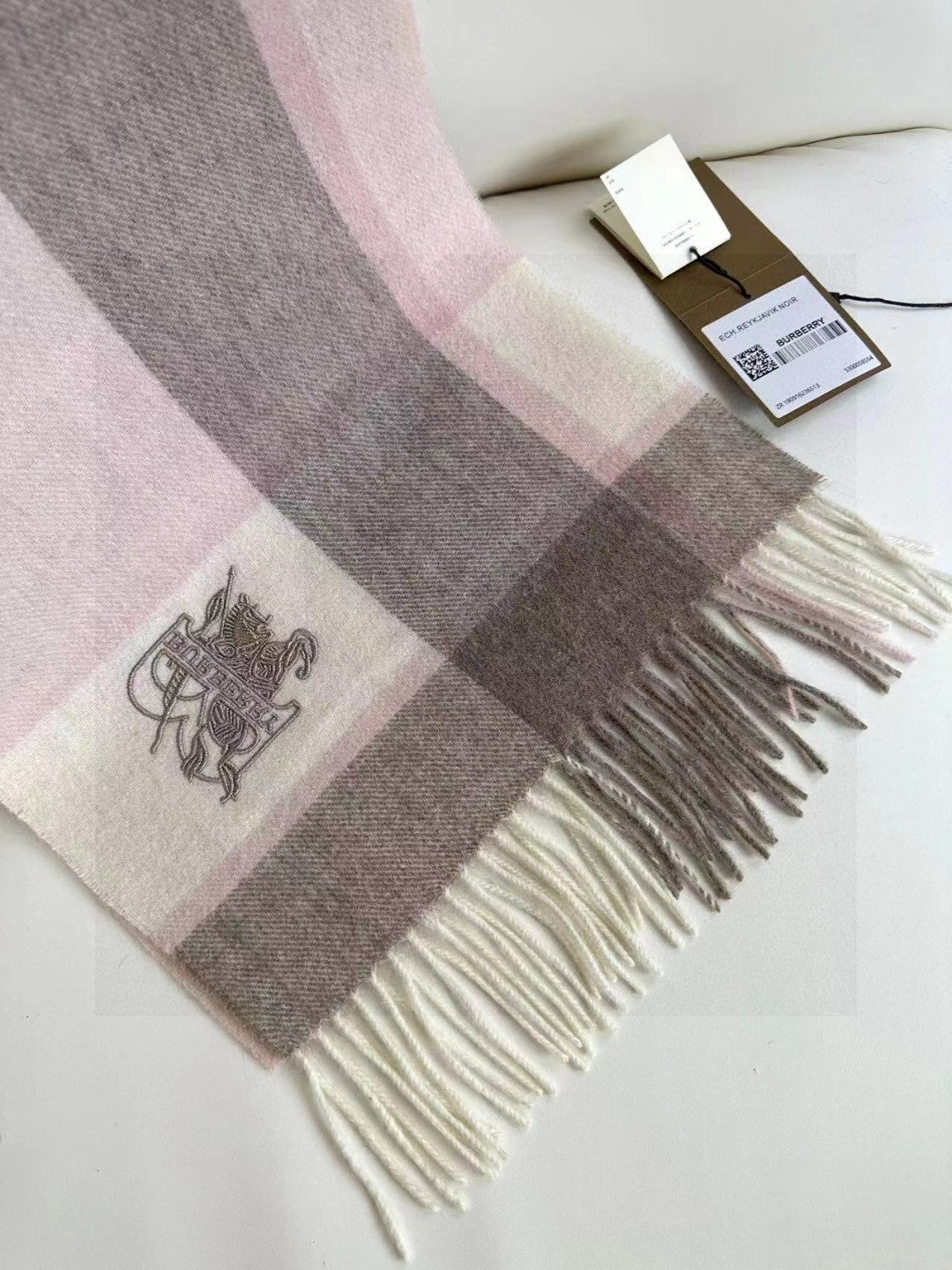 BURBERRY BBR SCARF 180 CM IN CASHMERE 724817