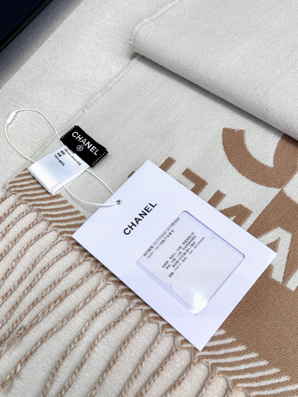 CHANEL 25S SCARF 184 IN MERINO WOOL 727323