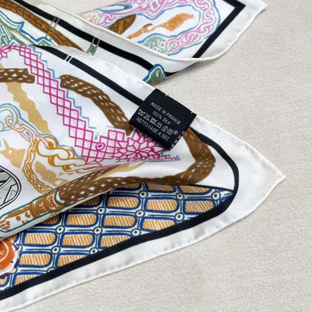 HERMES HERMES 25S SCARF 90 IN SILK 726442