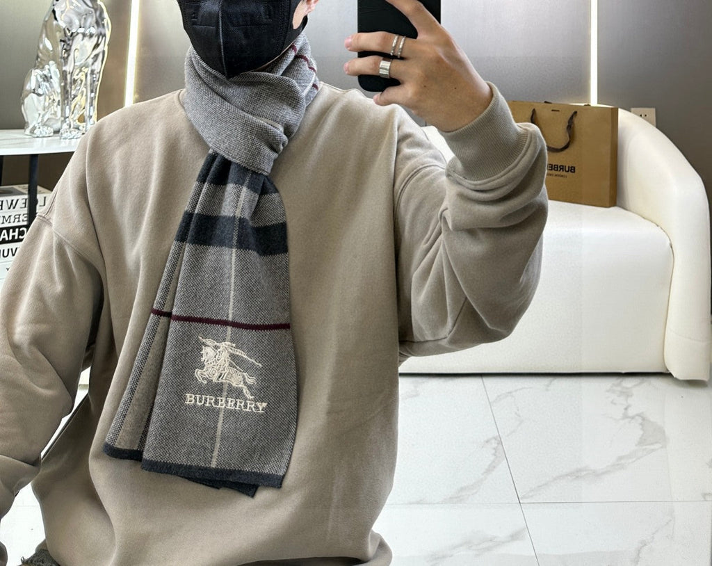 BURBERRY BBR SCARF 180 CM IN CASHMERE 730657