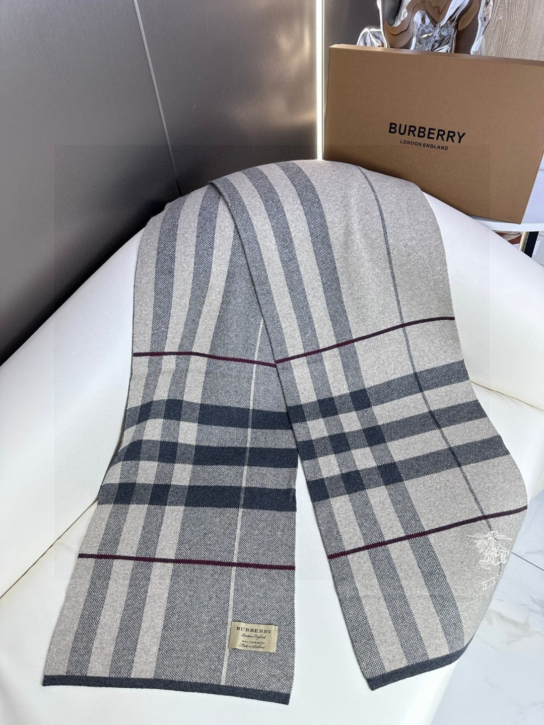 BURBERRY BBR SCARF 180 CM IN CASHMERE 730657
