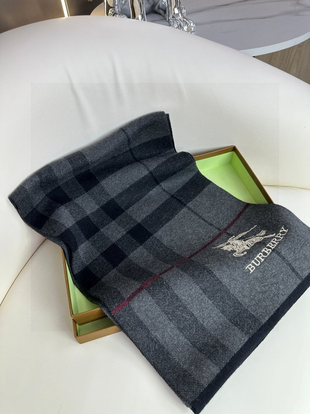 BURBERRY BBR SCARF 180 CM IN CASHMERE 730658