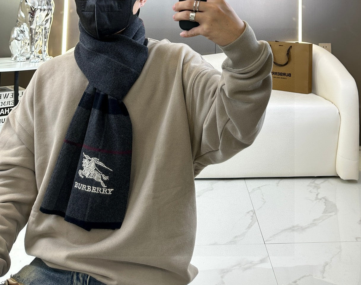 BURBERRY BBR SCARF 180 CM IN CASHMERE 730658