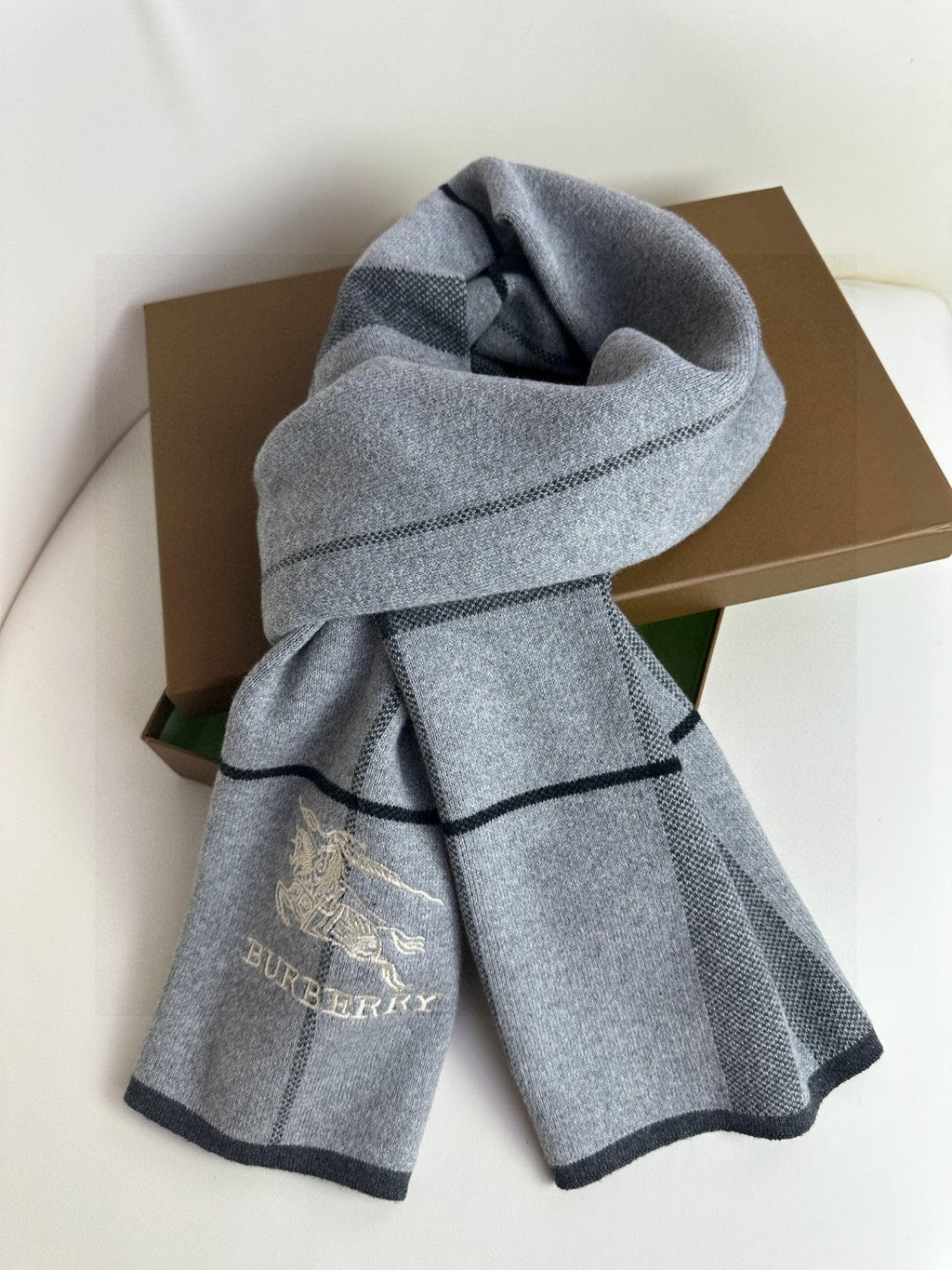BURBERRY BBR SCARF 180 CM IN CASHMERE 730659