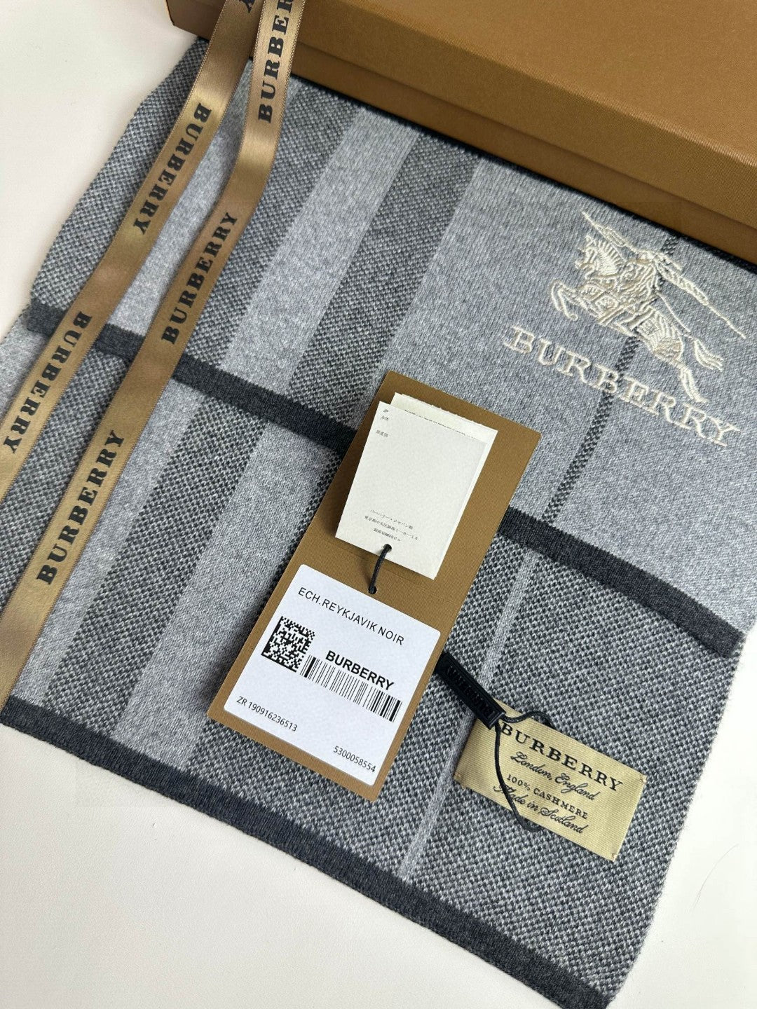 BURBERRY BBR SCARF 180 CM IN CASHMERE 730659