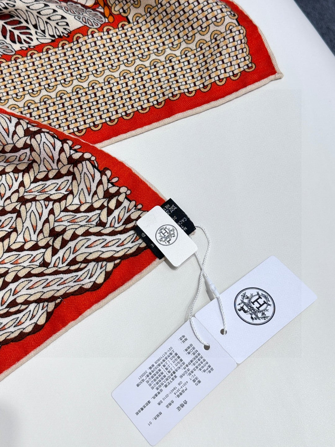 HERMES HERMES 25S SCARF 140 IN SILK 727339