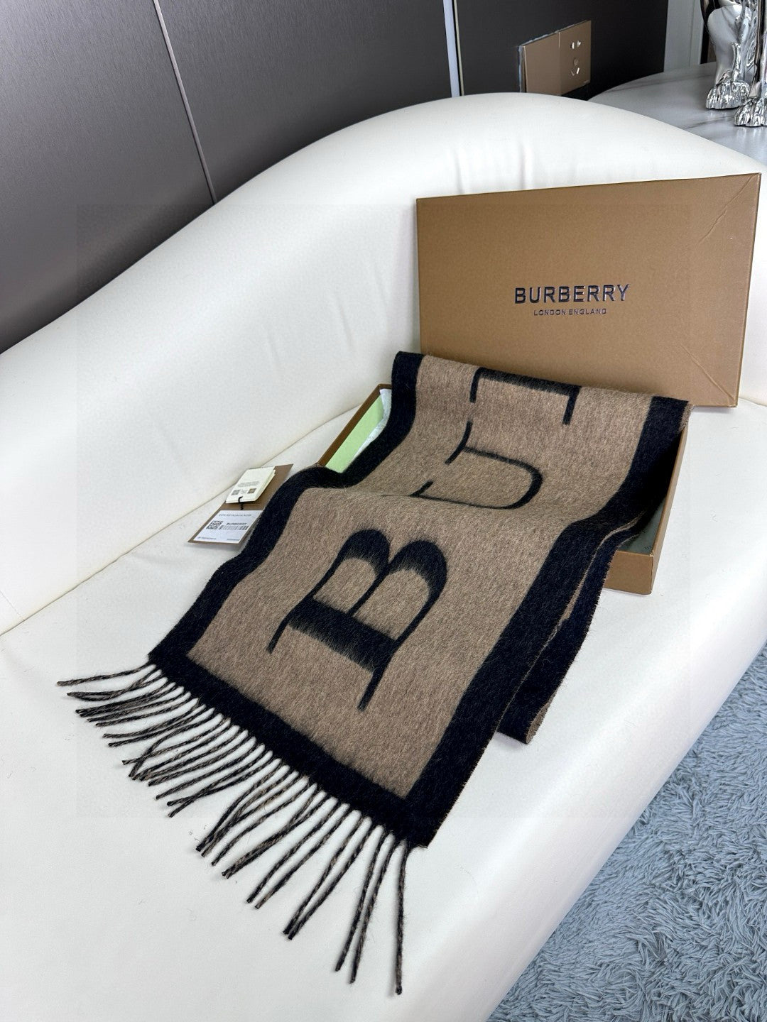 BURBERRY BBR SCARF 180 CM IN CASHMERE 735852