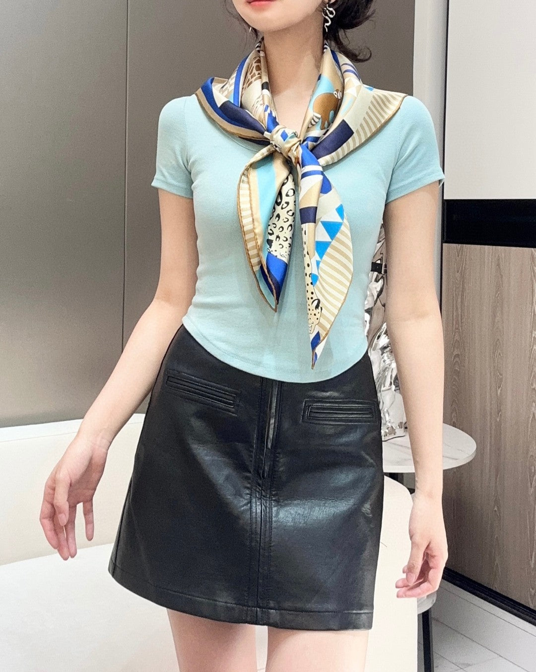 HERMES HERMES 25S SCARF 90 IN SILK 730645