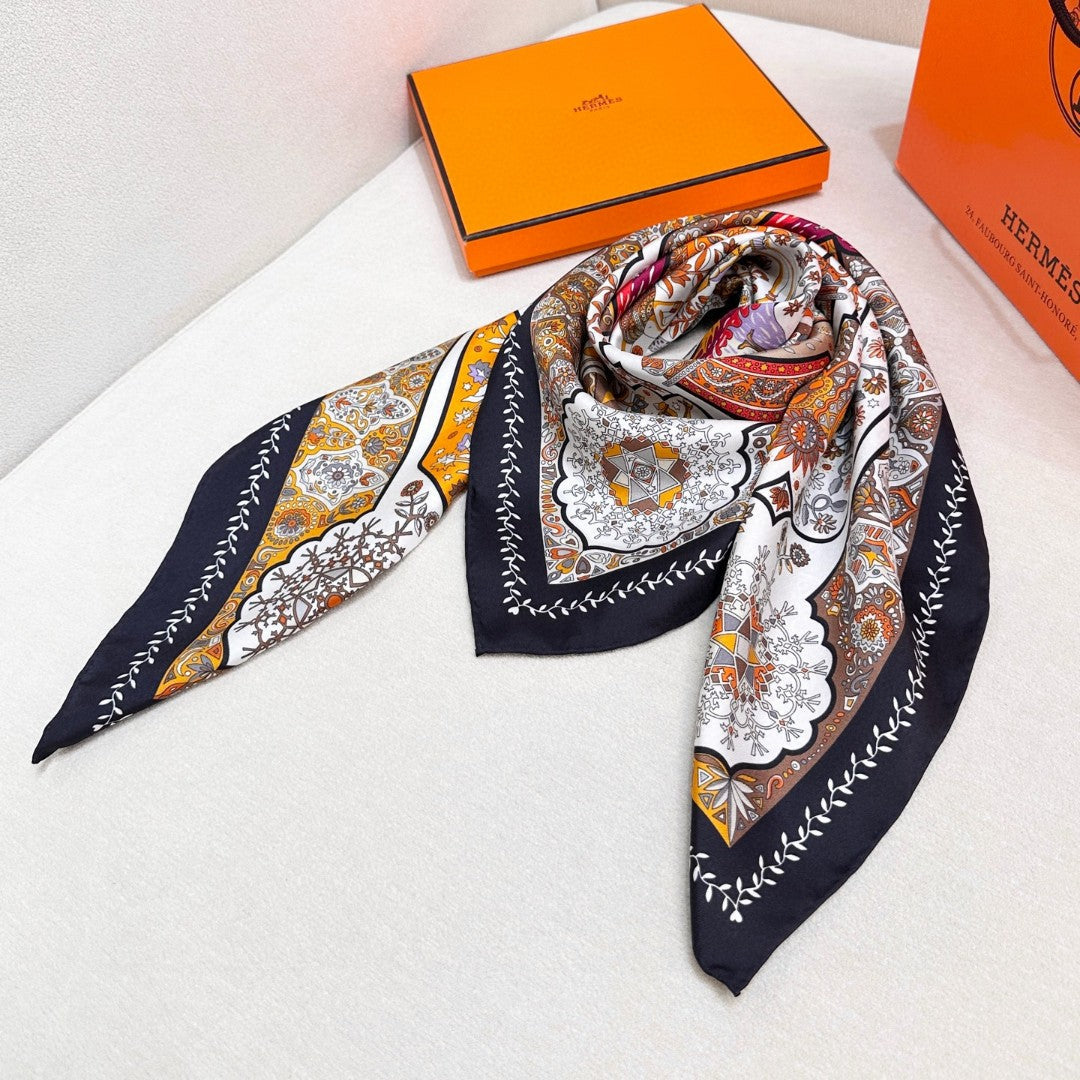 HERMES HERMES 25S SCARF 90 IN SILK 724811